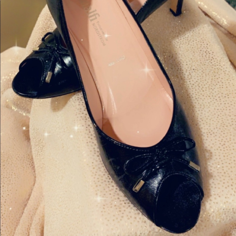 Women’s Peep-Toe Black Leather Dress Heels